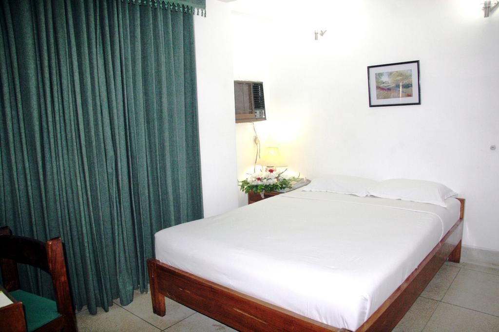 White House Hotel - City Center Dhaka Exterior foto