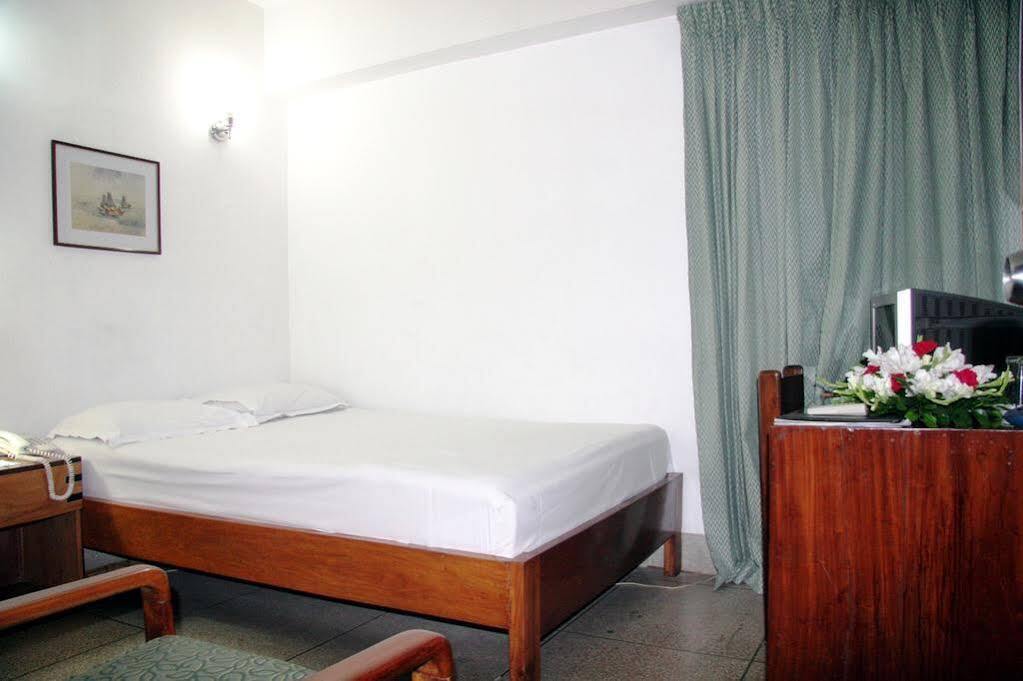 White House Hotel - City Center Dhaka Exterior foto